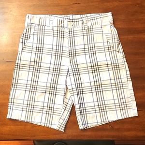 Men's Under Armour Golf Shorts Sz. 34
